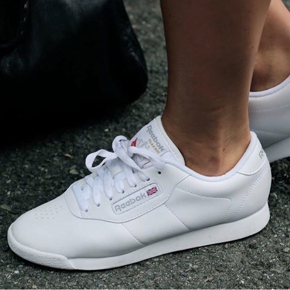 Reebok Shoes - Reebok shoes